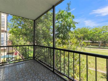 7300 NW 17th St