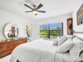 6554 SW 114th Pl H74, Miami FL 33173