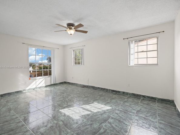 10726 SW 147th Ct, Miami FL 33196