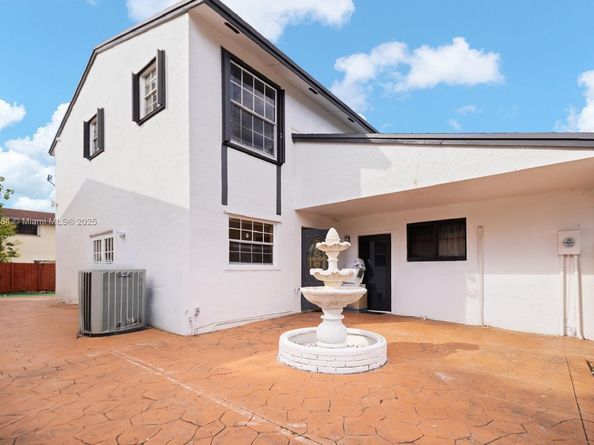 10726 SW 147th Ct, Miami FL 33196