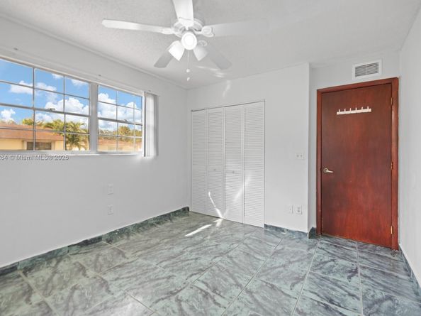 10726 SW 147th Ct, Miami FL 33196