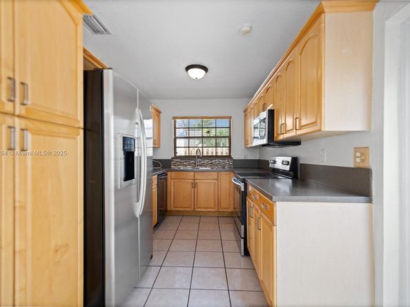 10726 SW 147th Ct, Miami FL 33196