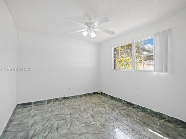 10726 SW 147th Ct, Miami FL 33196