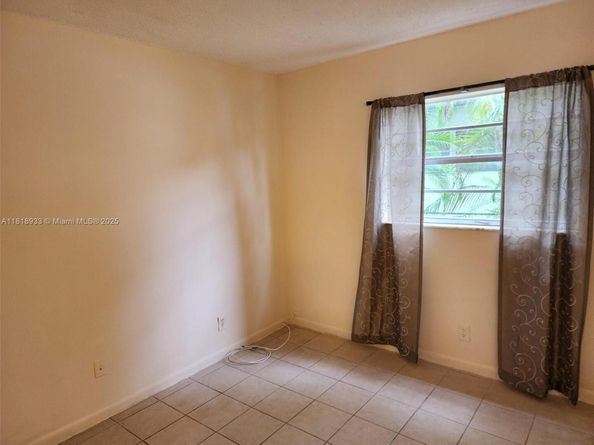 Undisclosed Address #A11818933, Pompano Beach FL 33060