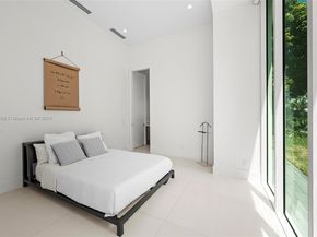 2815 NE 26th Pl, Fort Lauderdale FL 33306