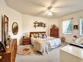 5724 Oakmont Ave, Hollywood FL 33312