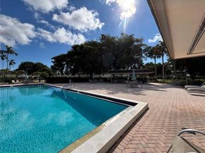 4602 Martinique Way E3, Coconut Creek FL 33066