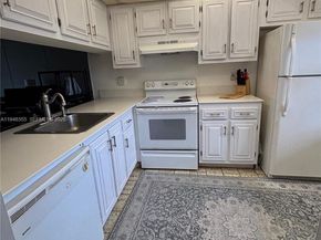 4602 Martinique Way E3, Coconut Creek FL 33066