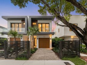 3069 Hibiscus St, Coconut Grove FL 33133