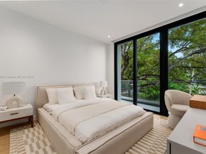 3069 Hibiscus St, Coconut Grove FL 33133