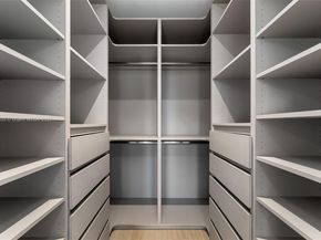 3069 Hibiscus St, Coconut Grove FL 33133