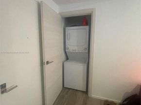 801 S Miami Ave 2207, Miami FL 33130