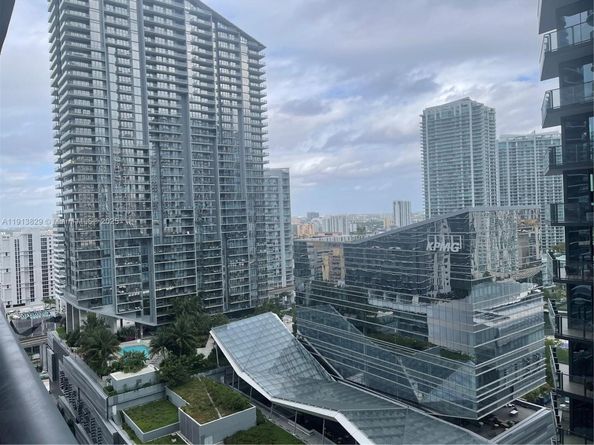 801 S Miami Ave 2207, Miami FL 33130