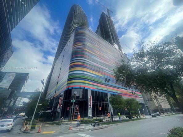 801 S Miami Ave 2207, Miami FL 33130