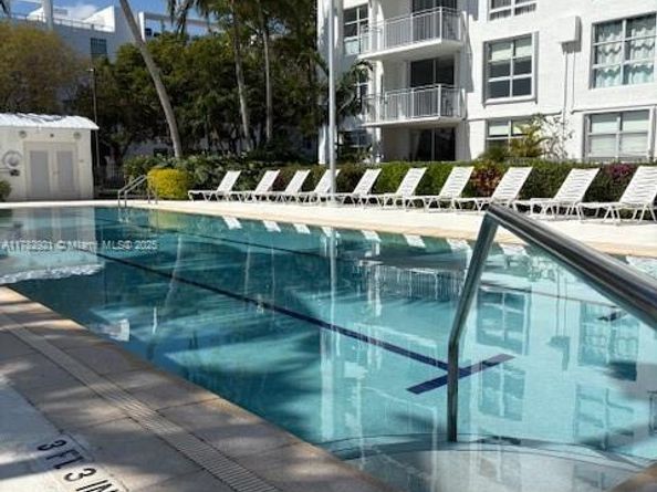 650 NE 64th St G608, Miami FL 33138