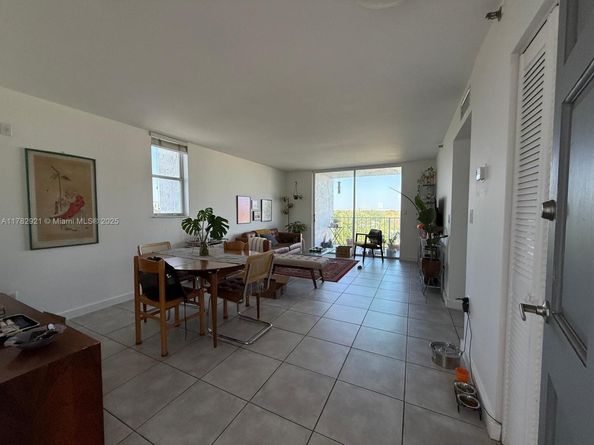 650 NE 64th St G608, Miami FL 33138