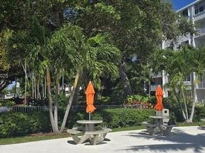 650 NE 64th St G608, Miami FL 33138
