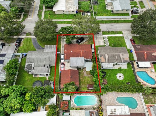 3011 N 74th Ave, Hollywood FL 33024