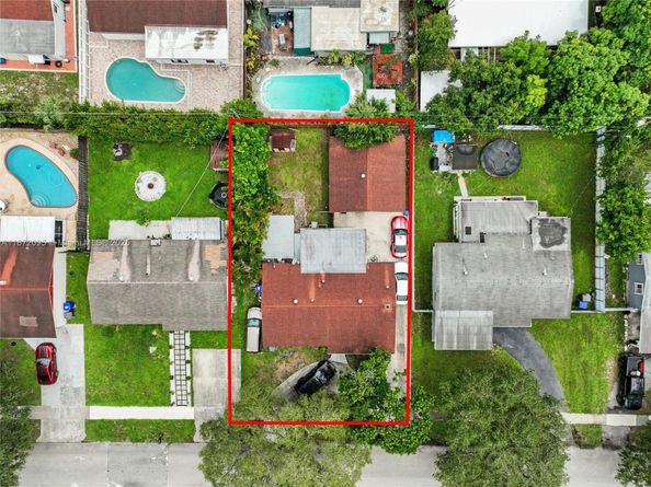 3011 N 74th Ave, Hollywood FL 33024