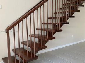 2183 NE 122nd St 2183, North Miami FL 33181