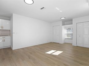5401 Fillmore St, Hollywood FL 33021
