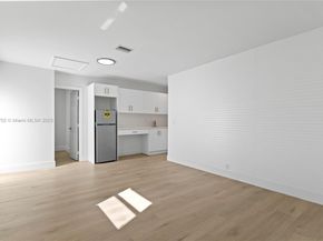 5401 Fillmore St, Hollywood FL 33021