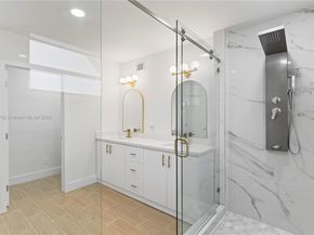 5401 Fillmore St, Hollywood FL 33021