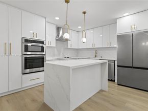 5401 Fillmore St, Hollywood FL 33021
