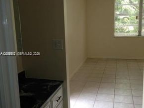 7031 Environ Blvd 221, Lauderhill FL 33319