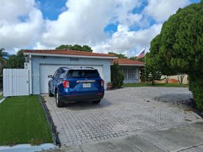 2100 N 54th Ave, Hollywood FL 33021