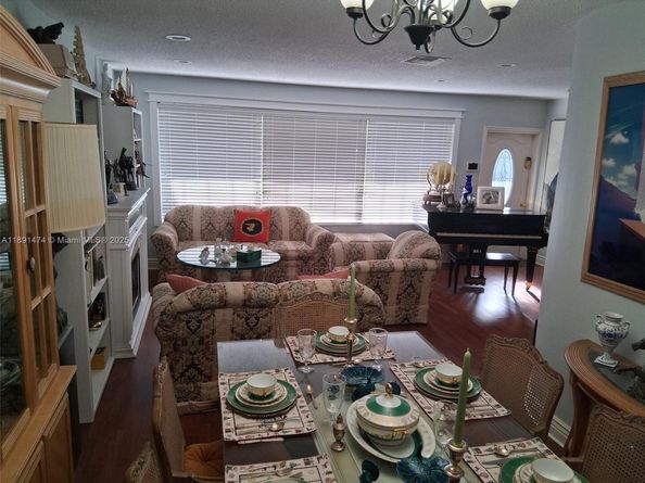 2100 N 54th Ave, Hollywood FL 33021
