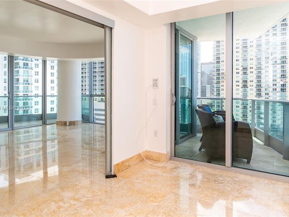 1331 Brickell Bay Dr 1402, Miami FL 33131
