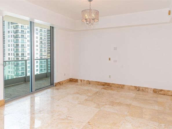 1331 Brickell Bay Dr 1402, Miami FL 33131