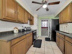1412 NW 63rd Ave, Margate FL 33063