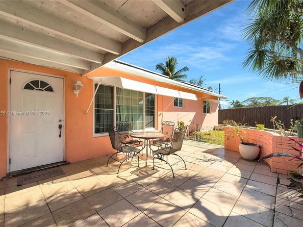 1412 NW 63rd Ave, Margate FL 33063