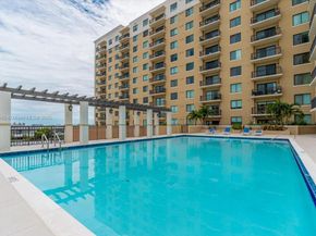 4242 NW 2 St 1601, Miami FL 33126