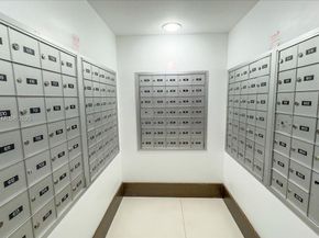 4242 NW 2 St 1601, Miami FL 33126