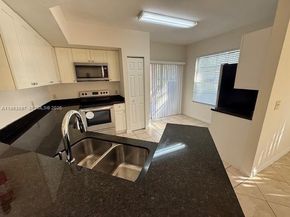 1608 Belmont Ln 1608, North Lauderdale FL 33068