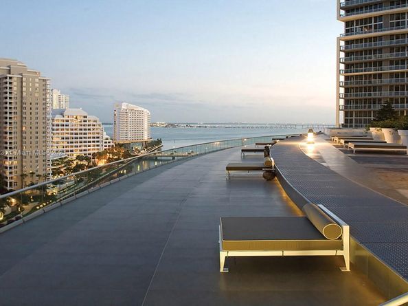 465 Brickell Ave 5002, Miami FL 33131