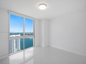 465 Brickell Ave 5002, Miami FL 33131