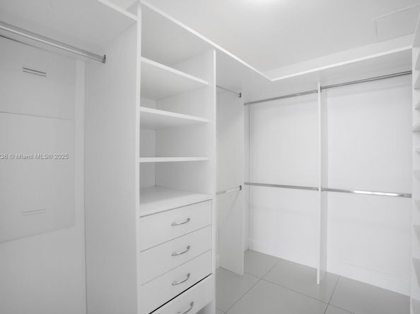 465 Brickell Ave 5002, Miami FL 33131