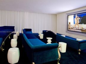 465 Brickell Ave 5002, Miami FL 33131