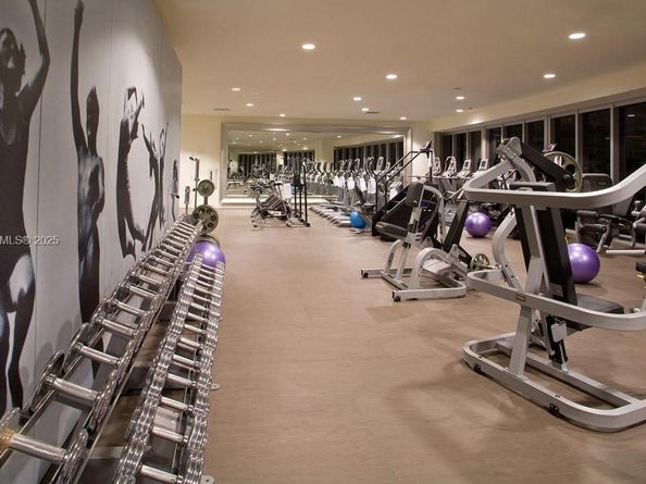 465 Brickell Ave 5002, Miami FL 33131