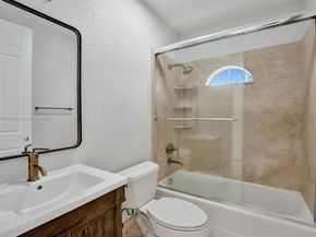 827 SE 2nd Ct, Fort Lauderdale FL 33301