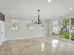 827 SE 2nd Ct, Fort Lauderdale FL 33301