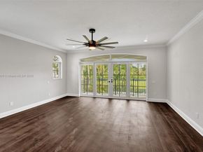 827 SE 2nd Ct, Fort Lauderdale FL 33301