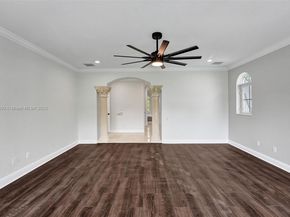 827 SE 2nd Ct, Fort Lauderdale FL 33301