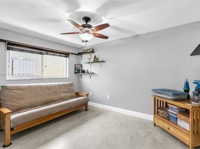 8750 NW 20th Ct, Sunrise FL 33322