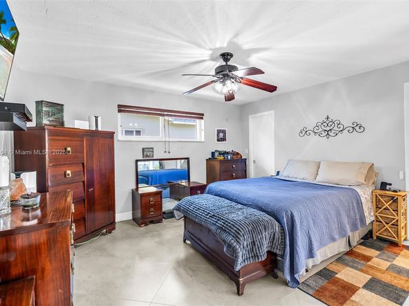 8750 NW 20th Ct, Sunrise FL 33322