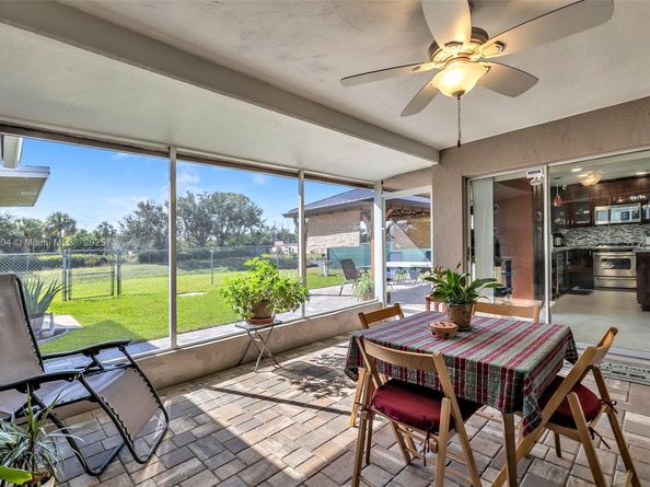 8750 NW 20th Ct, Sunrise FL 33322